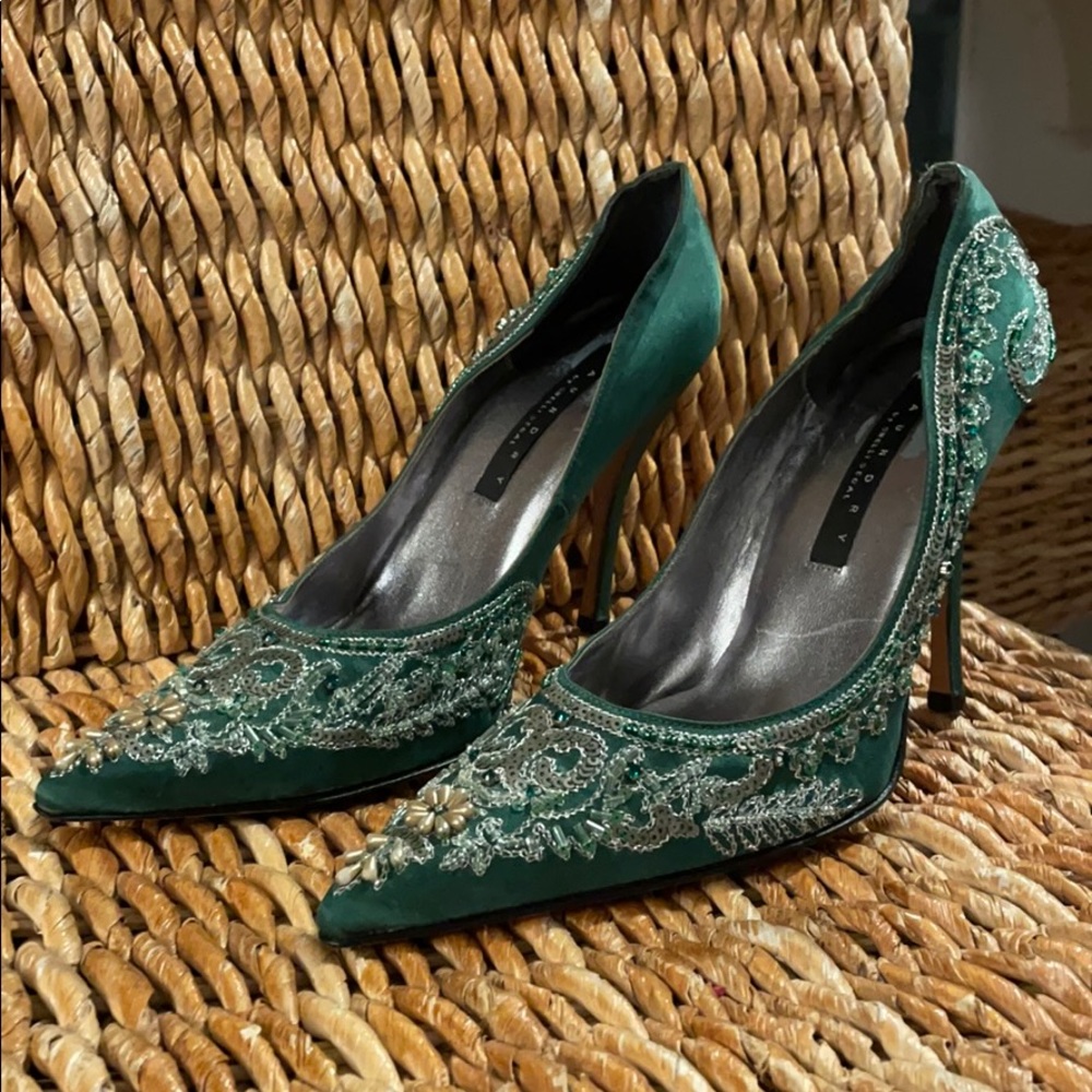 Laundry by Shelli Segal Green Stiletto Heels NWOT
